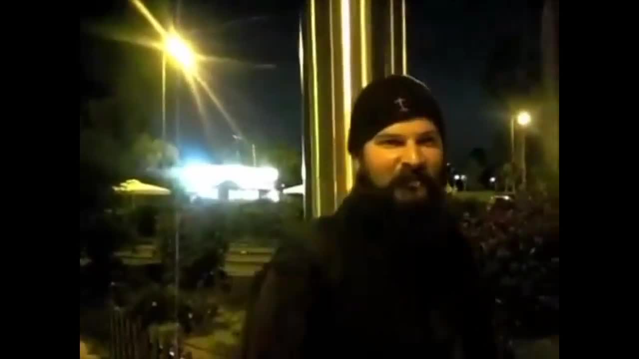 ΠΑΡΟΝ ΝΑ ΔΩΣΕΙΣ ΠΡΩΤΟΣ