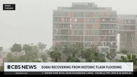 Qteam_Videos show Dubai streets flooded after record rainfall inundates UAE