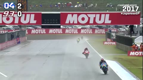 Déjà vu? Dovizioso vs Marquez in last lap battles!