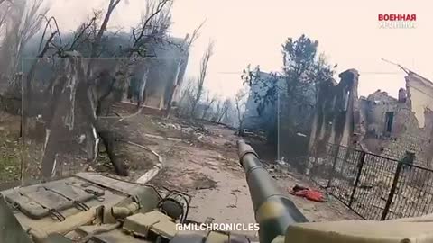 Russian Tank in Action - Mariupol