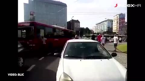 Prosvjed u Srbiji, vozači zaustavili promet