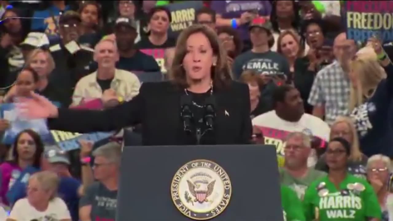 Kamala Harris Responds To Heckler: "RIGHT NOW I AM SPEAKING!"