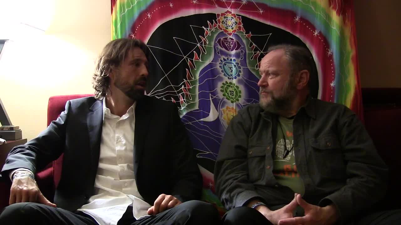 DAVE THE RAW FOOD TRUCKER IS ALIVE AND WELL - Feb 2nd 2014