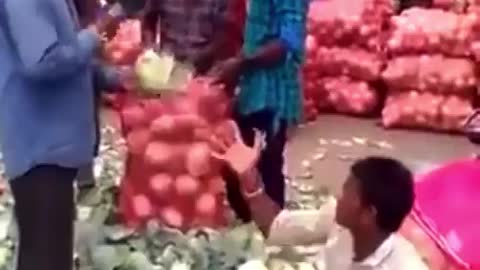 Peel a squash, grate it and squeeze the juice