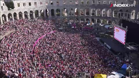Navijači se okupili u pulskoj Areni