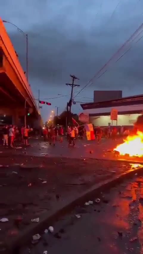 Fires Break Out During Protests In Panama As Food And Gas Prices Continue To Rise