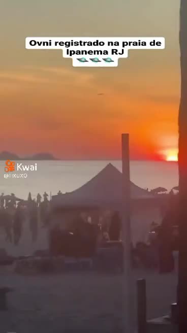 UFO SIGHTED AT IPANEMA BEACH RIO DE JANEIRO (BRAZIL)