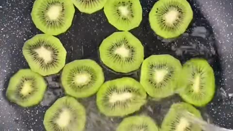 Have you ever eaten jelly made from kiwi fruit and want to try it?