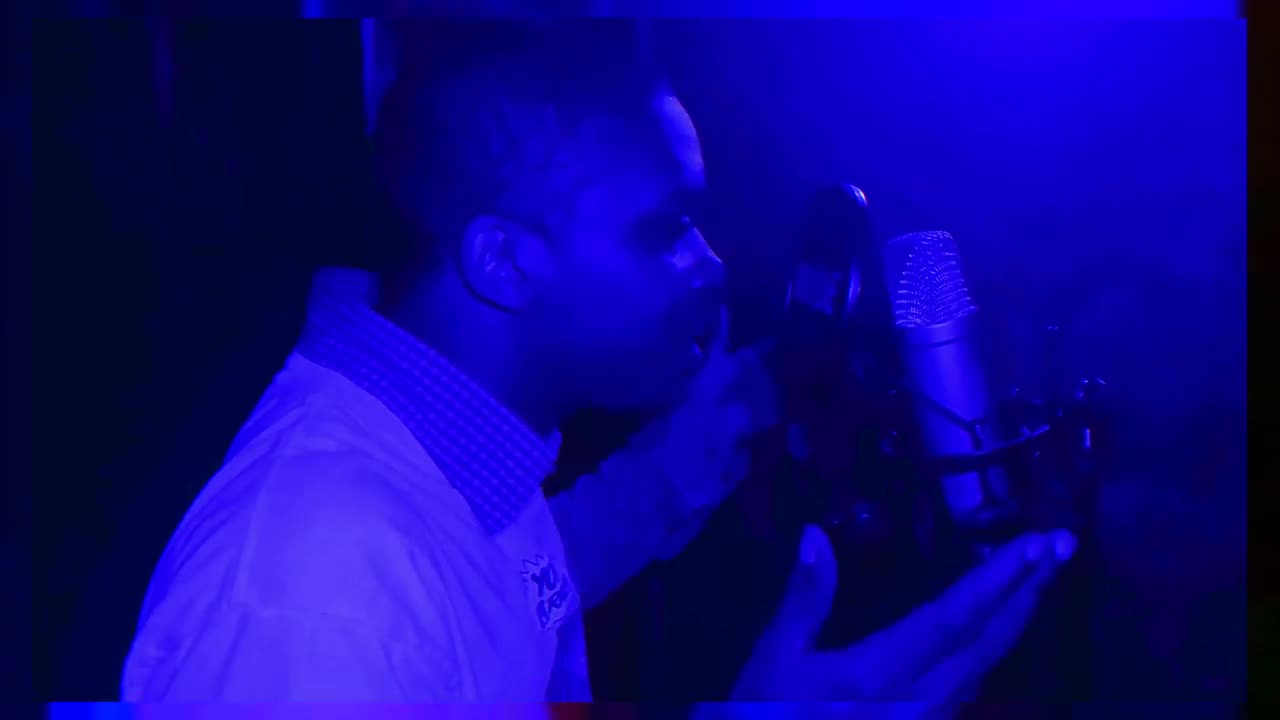 Charles Hamilton - She's So High ( Video)