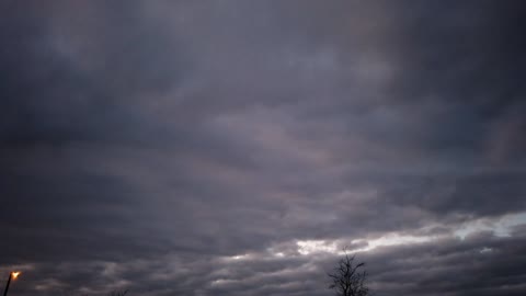 See the moment when the sky starts to darken quickly
