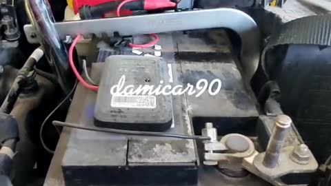 Special tool for disassembling automobile battery