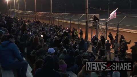 USA Truckers will do a slow roll first around DC before going on the Beltway