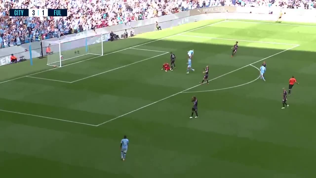 Highlights | HAALand HAT-TRICKS HELP CITY BACK TO LEAGUE ❤