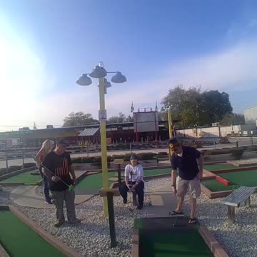 Mini golf