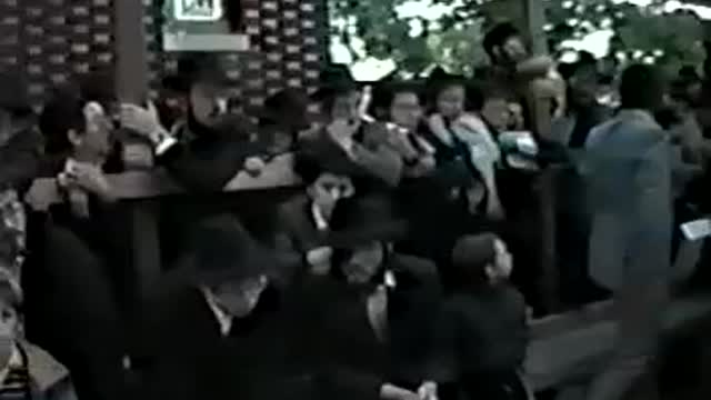 4. Erev Yom KIppur 5748, Kaparos = ערב יום כיפור תשמ"ח - כפרות