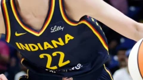 Caitlin Clark Shatters Records! Fastest 200 Points & 50 Assists in WNBA History! #CaitlinClark