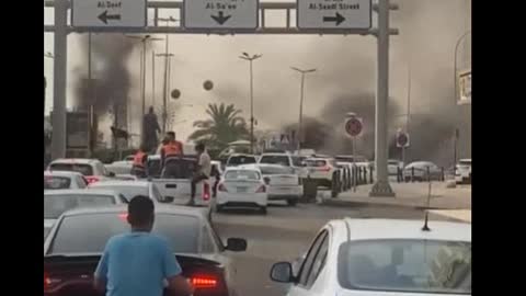 Is the U.S. Losing Control of Iraq? Protesters Ransack Presidential Palace