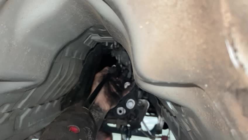 BMW 330D 2007 GEARBOX INSTALL PART 3