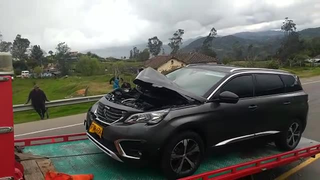 Actores de la Ley del corazón se accidentaron en la vía a Tunja