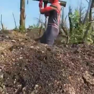 Ukraine's counteroffensive going so well that Russian soldiers have time to film videos like this..