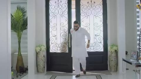 chitta kurta song