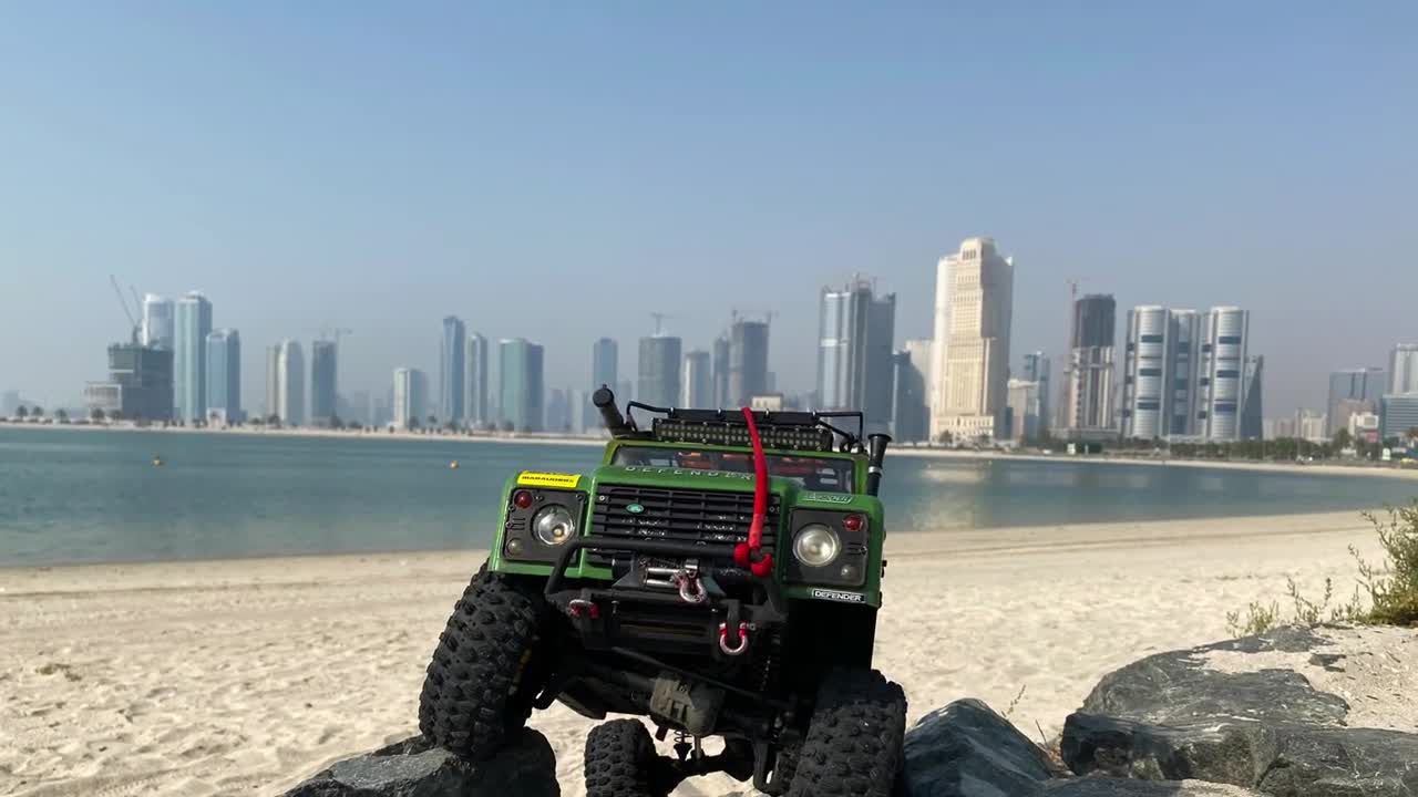 TRAXXAS TRX4 FLEXING ITS MUSCLES