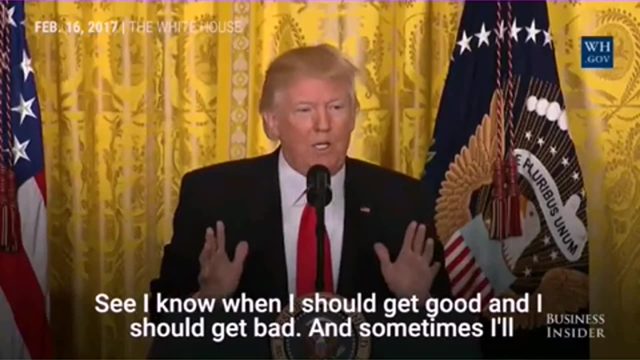 Donald_Tramp_funny_moment,_when_he_answer_questions_for_reporters(360p).mp4