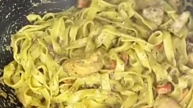 Anyone can cook this easy and tasty pasta dish!!