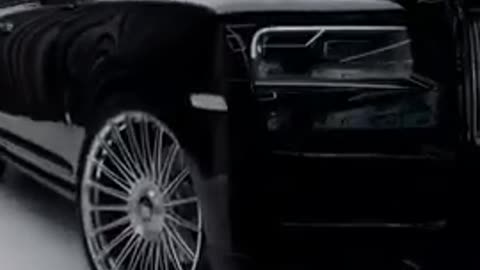 rolls Royce massive video