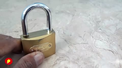 10 Ways to Open a Lock without key