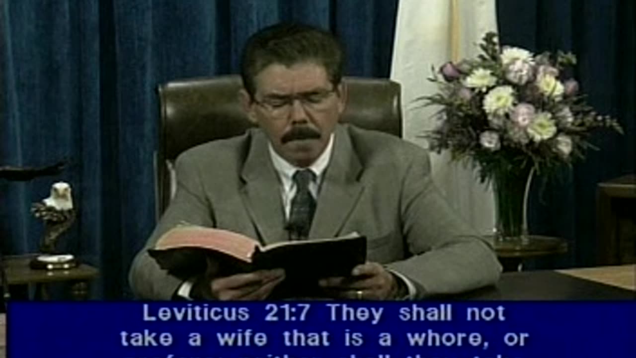 Leviticus 20.6-21.7