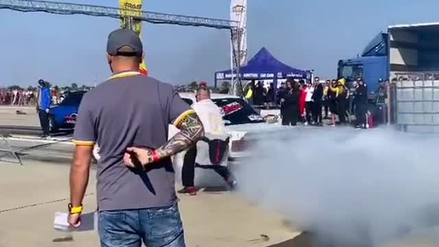 Start racing at the racetrack.