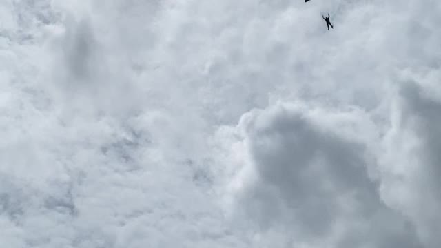 Parachute Jump at the Man 22 Suicide Awareness Run 2020