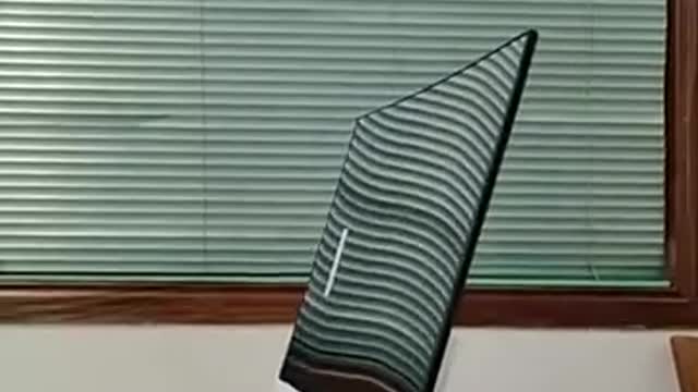 Flat curved gaming monitor