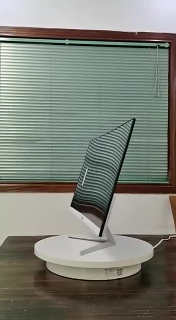 Flat curved gaming monitor