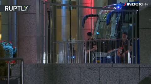 Hrvatski nogometaši stigli u hotel nakon poraza u finalu