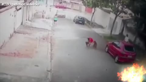 YOUNG SAVES CHILD FROM PITBULL