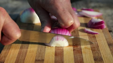 cut an onion without crying