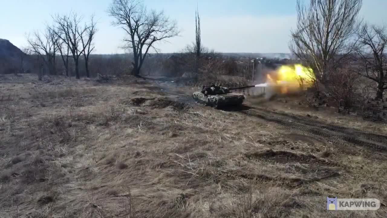 Powerful offensive of the DPR NM and the Armed Forces of the Russian Federation in Donbass