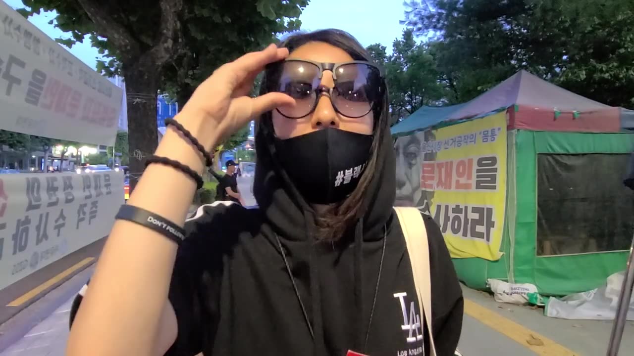 20200711_V3_S02(04DecPzxVF0)부정선거를 외치려 나온 대한민국 20대 청년의 생각은_