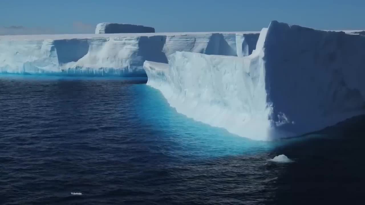 New Discovery Under Antarctica's Ice That Scares Scientists!