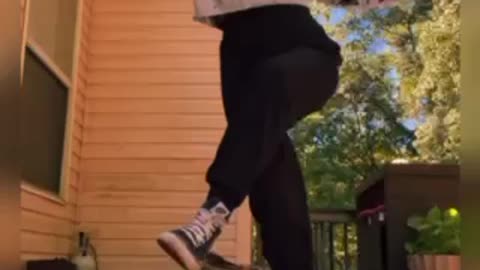 The Best Shuffle Dance I've Ever Seen