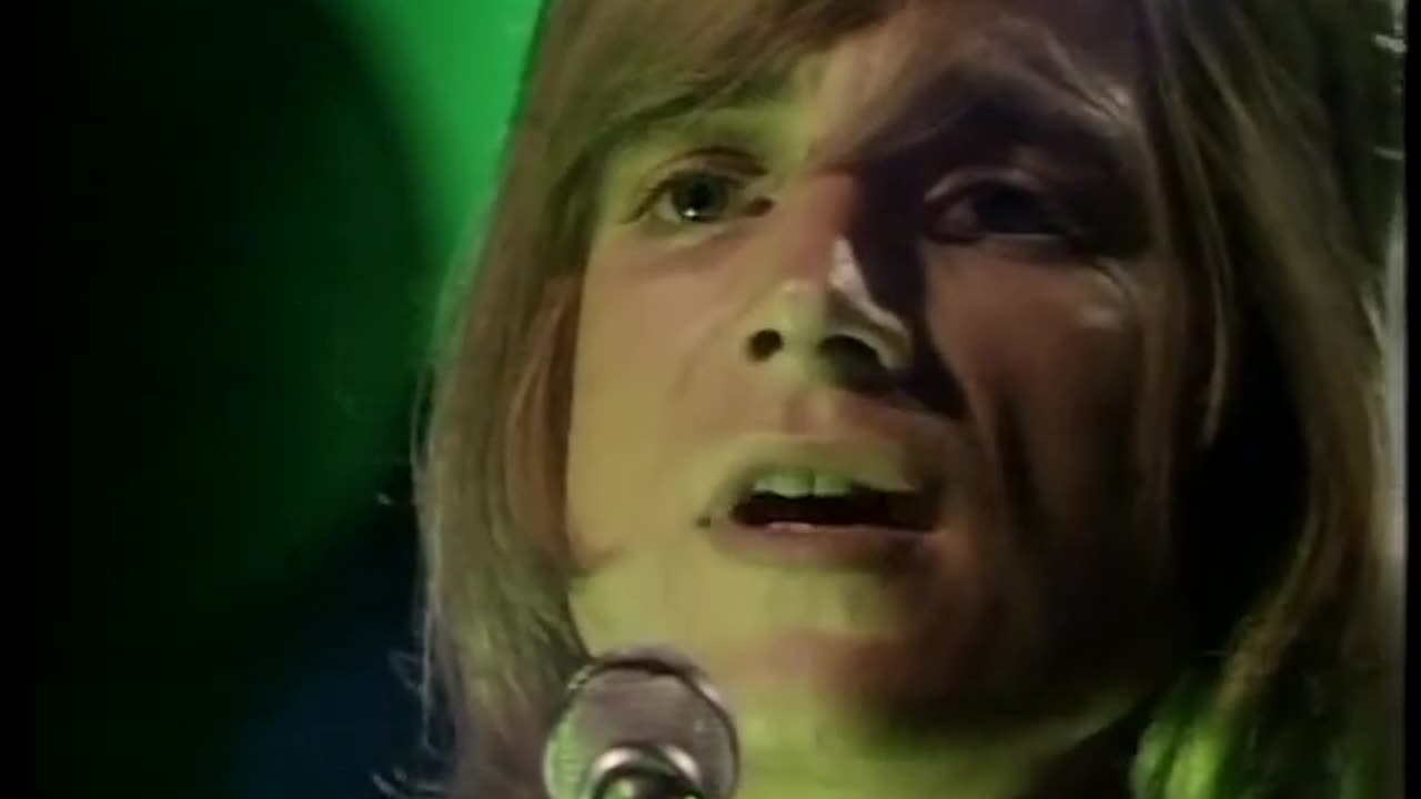 Moody Blues Question Live 1970