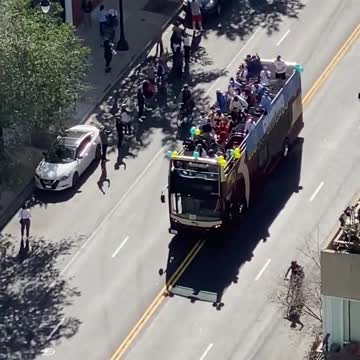 WNBA champs the Chicago Sky are greeted by TENS of fans during their victory parade