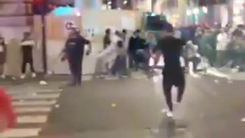 Italy Escalation of Pharma-Fascistic Police Brutality against Freedom Protesters!