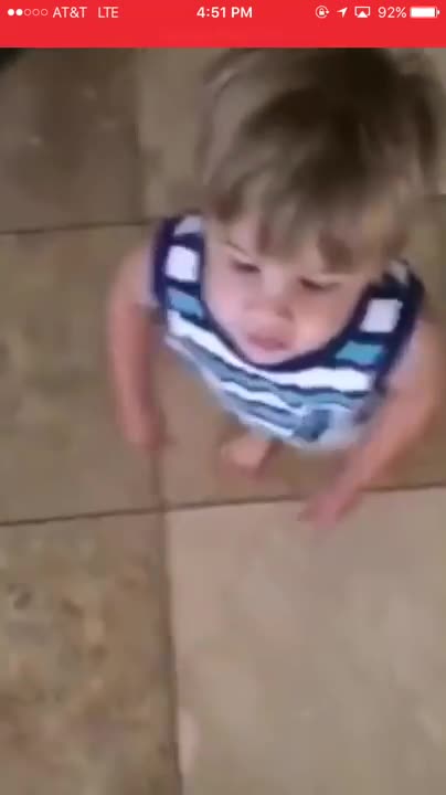 Do I Look Like Your Daddy (Hilarious Vine)