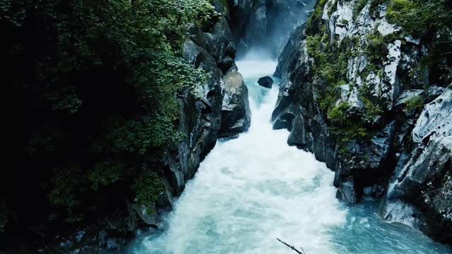 Natural video