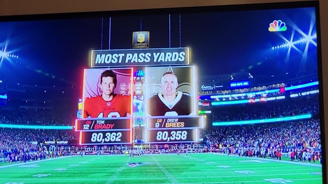 Tom Brady yardage record