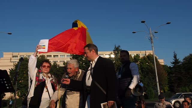 Generalul Radu Theodoru la Marele Protest Anti-Vaccin din 2 Octombrie Piata Victoriei