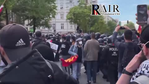 German Riots: Palestinian Flag Waving Muslims Declare War on Jews, Attack Police